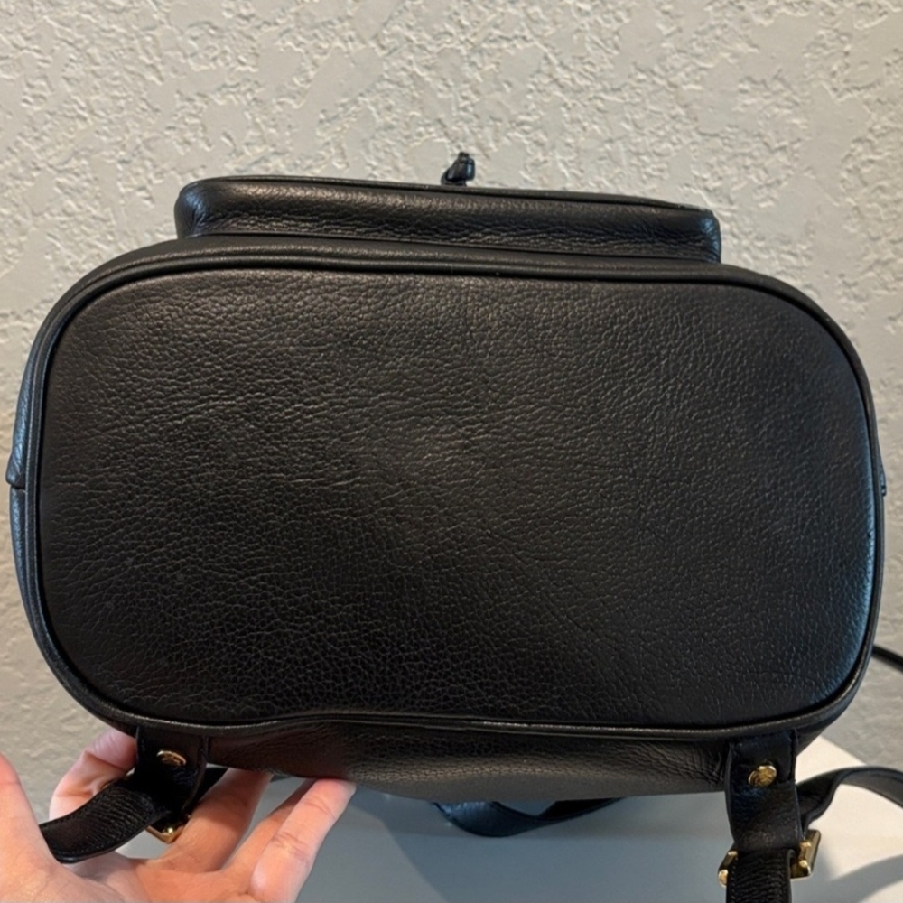 MCM Black Leather (Unisex) Backpack / Handbag Authentic ( EXCELLENT CONDITION) - Picture 10 of 14